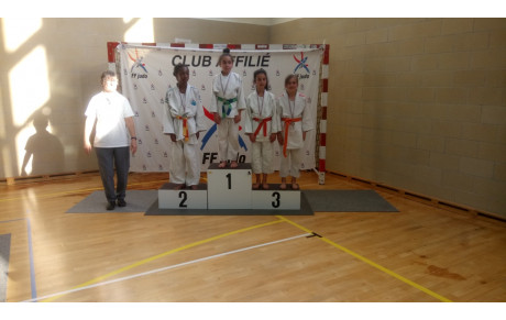 Angela 3 ème du Championnat des Hauts-de-Seine !